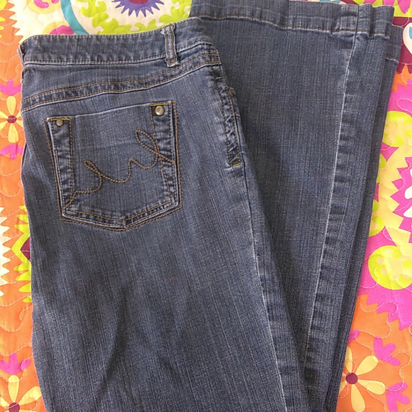 FUN Vintage cabi Spring 2008 Contemporary Jean EUC - Picture 4 of 5